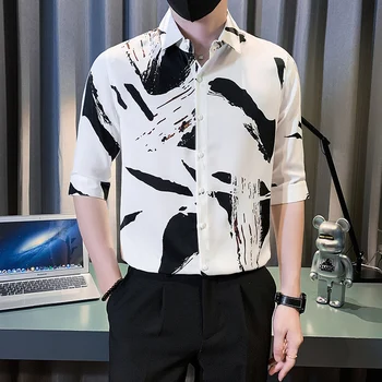 Erkek Yaz Yüksek Kaliteli Yarım kollu Gömlek / Erkek Slim Fit Moda Baskılı Buz İpek iş gömleği tasarımcı kıyafetleri Erkekler