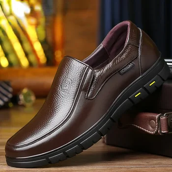 El yapımı erkek ayakkabıları Yeni Deri rahat ayakkabılar Erkekler için Düz Platform Yürüyüş Ayakkabıları Açık Ayakkabı Loafer'lar Nefes Sneakers Erkek